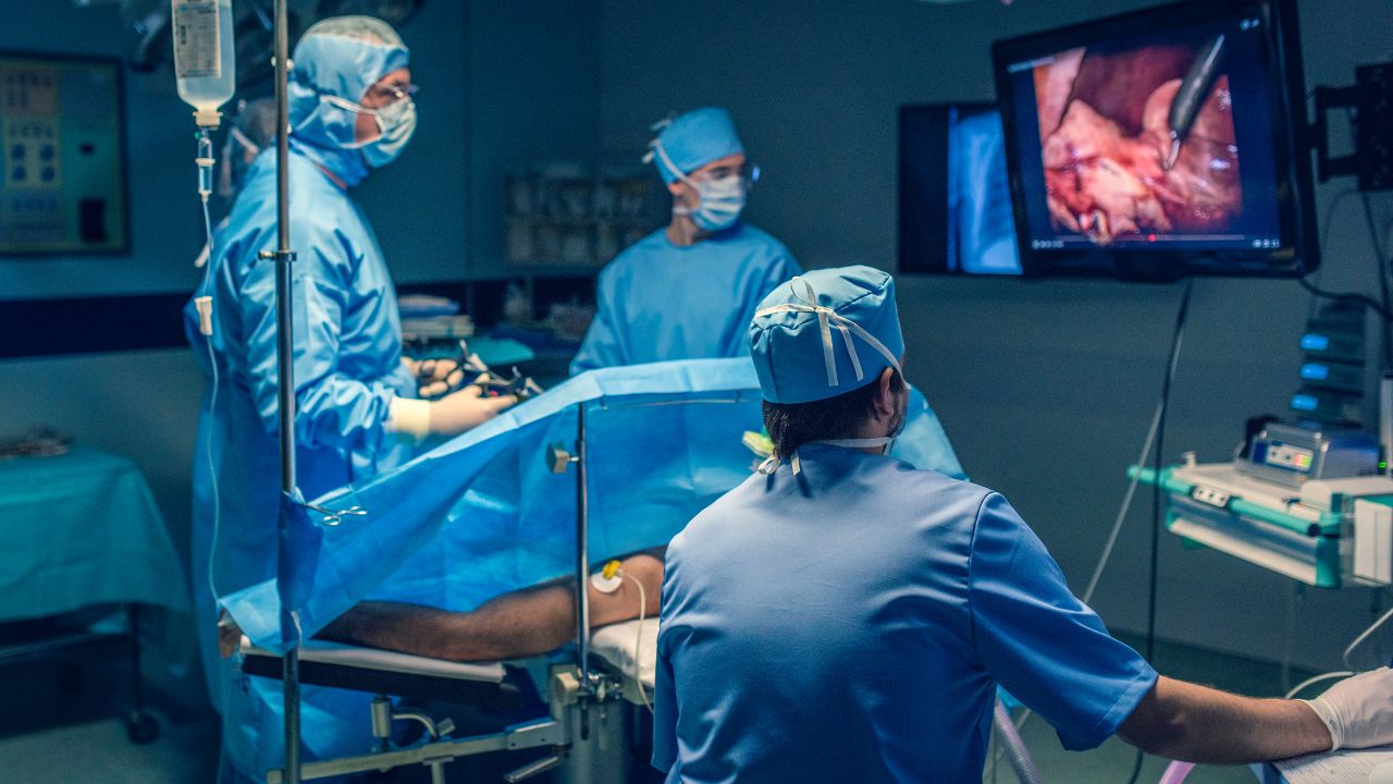 Advanced Laparoscopic Gynec Hospital in Indore